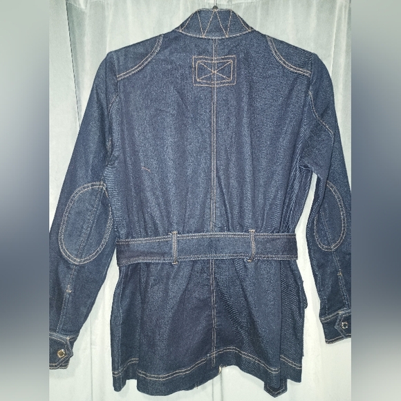 Women's "Whitehouse Black Market" Denim Jacket - Picture 10 of 14